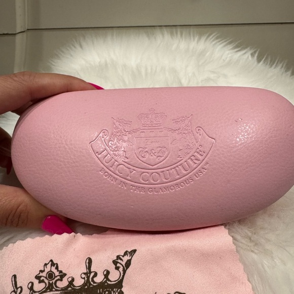 SUPER RARE VINTAGE Juicy Couture Beige Sunglasses with Pink Case - Picture 10 of 14